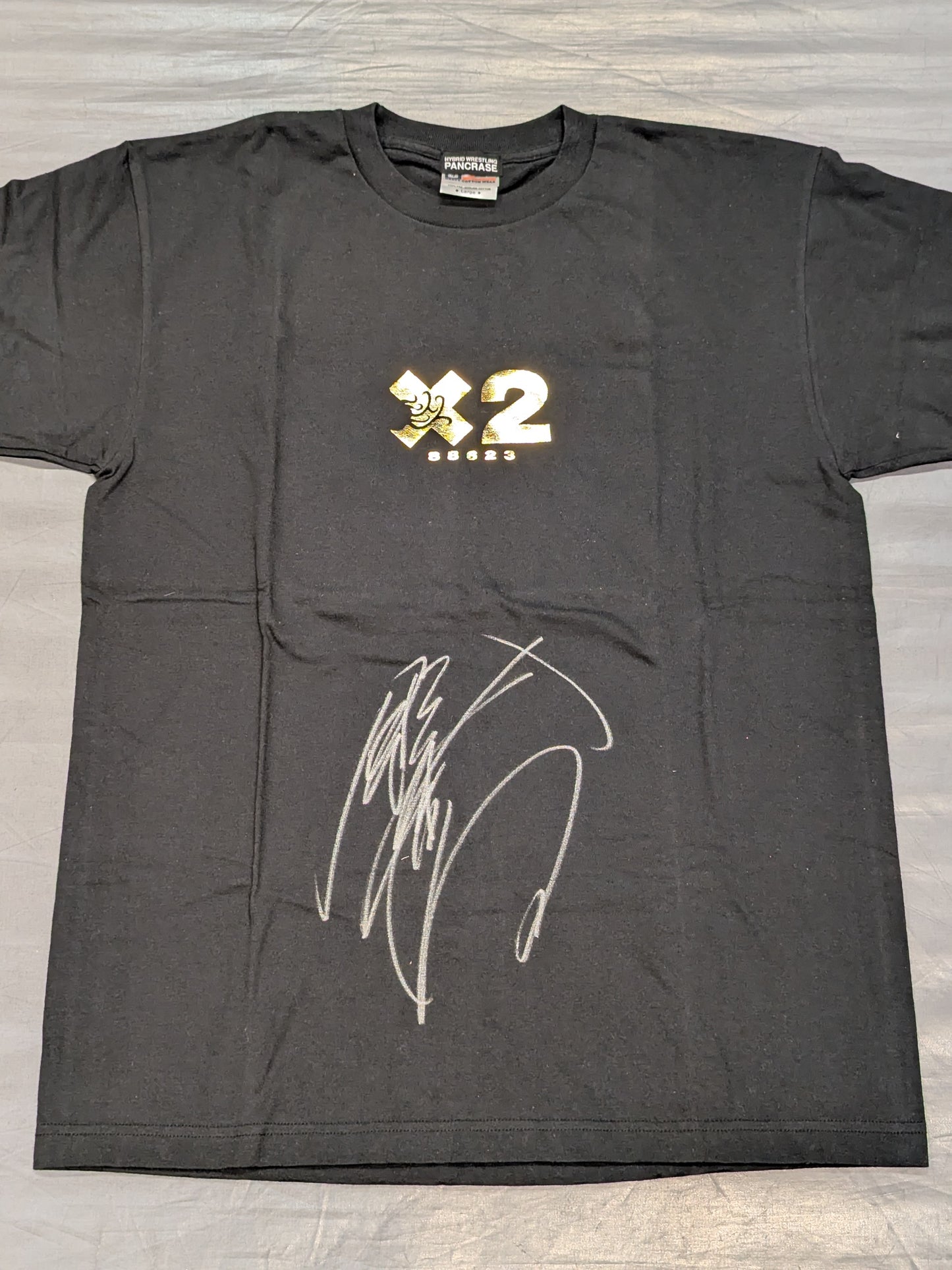 【直筆サイン入り】鈴木みのる デビュー20周年記念 Tシャツ(ブラック×ゴールド)