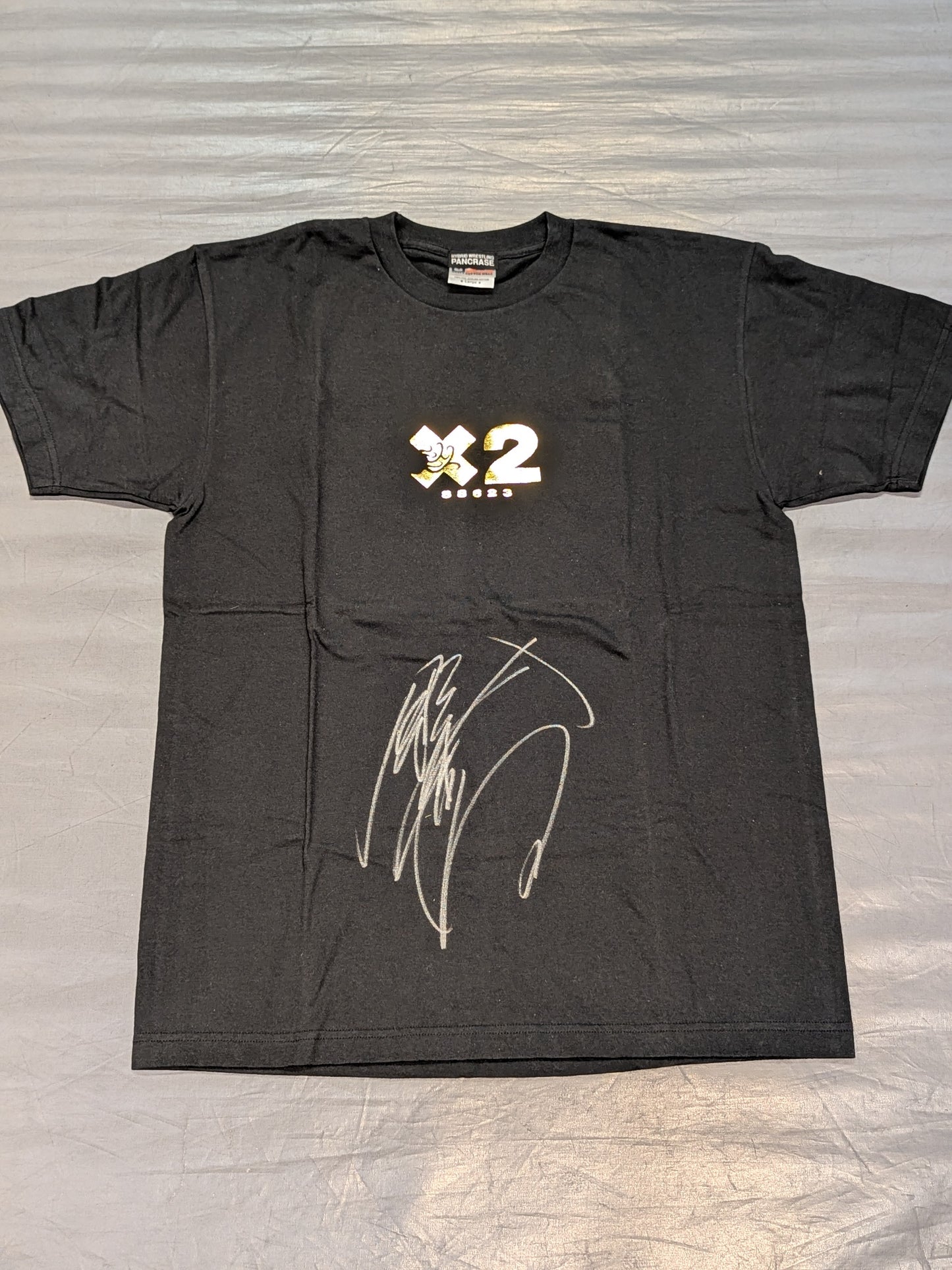 【直筆サイン入り】鈴木みのる デビュー20周年記念 Tシャツ(ブラック×ゴールド)