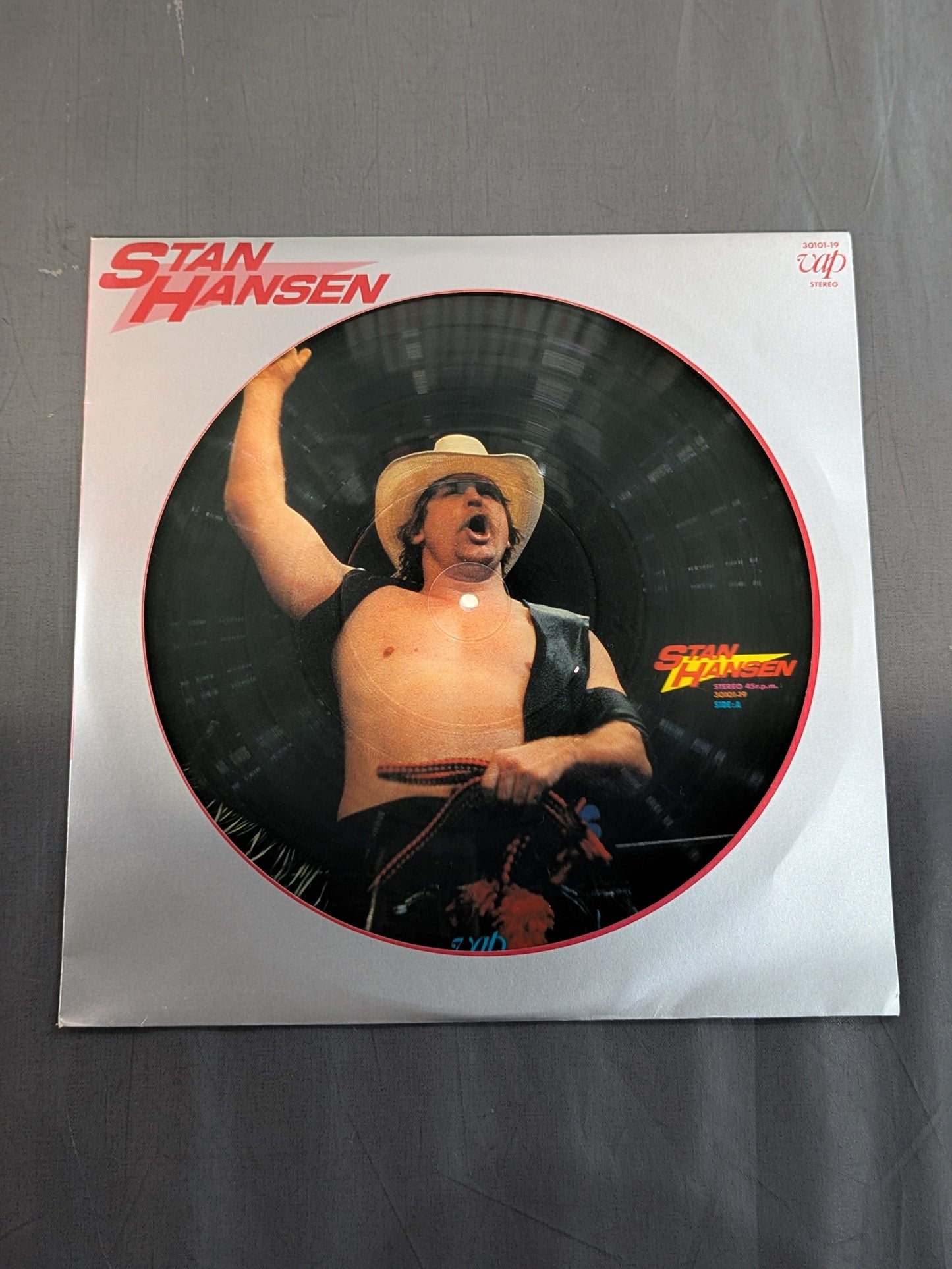 STAN HANSEN