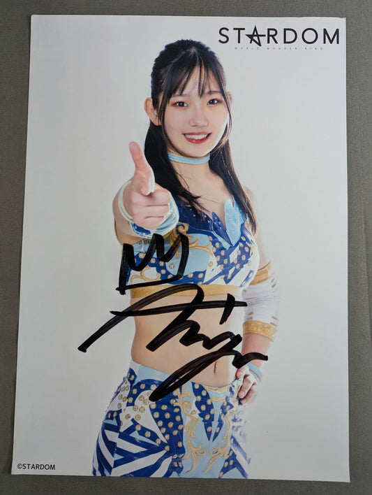 Miyu Amasaki  hand signed autograph  Starda Mu Pro-Photo (M-1)