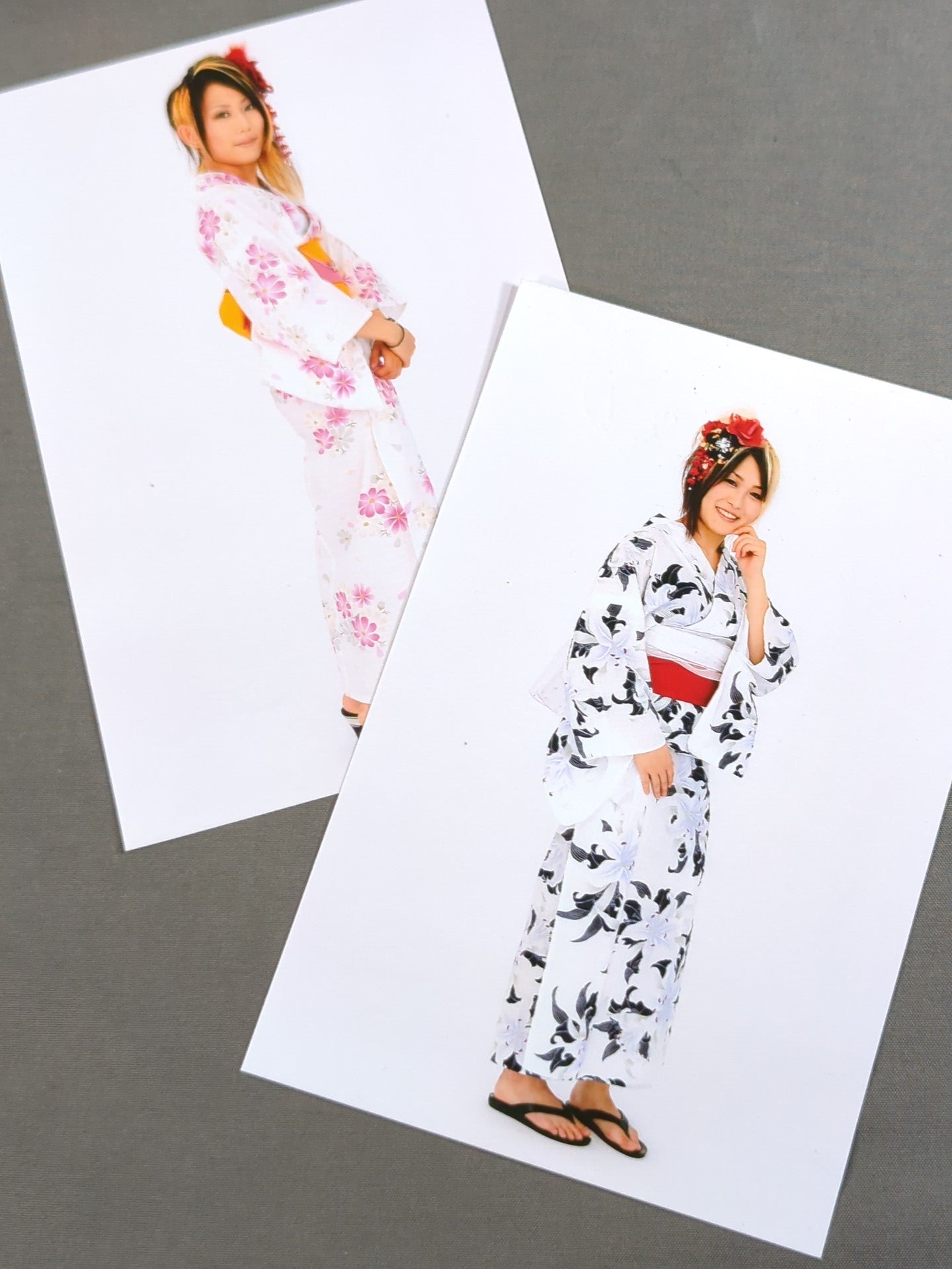 Io Shirai (Iyo Sky) & Mio Shirai hand signed autograph  photo  Set (2)