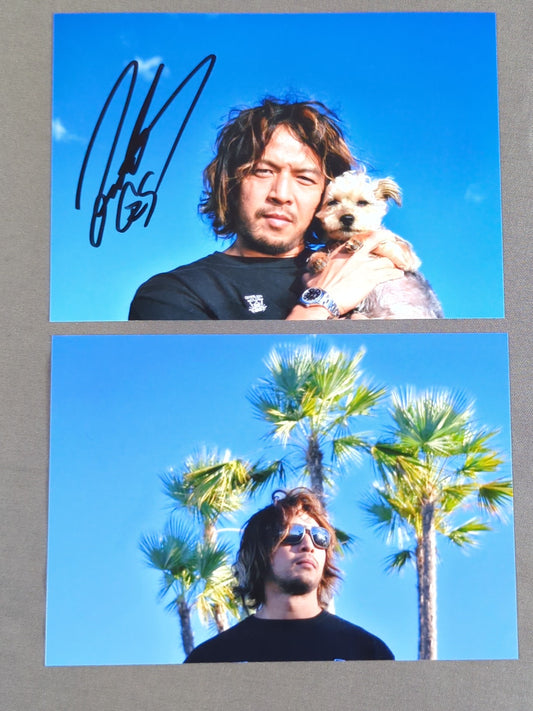KENTA hand signed autograph  photo Set of 2 (1)