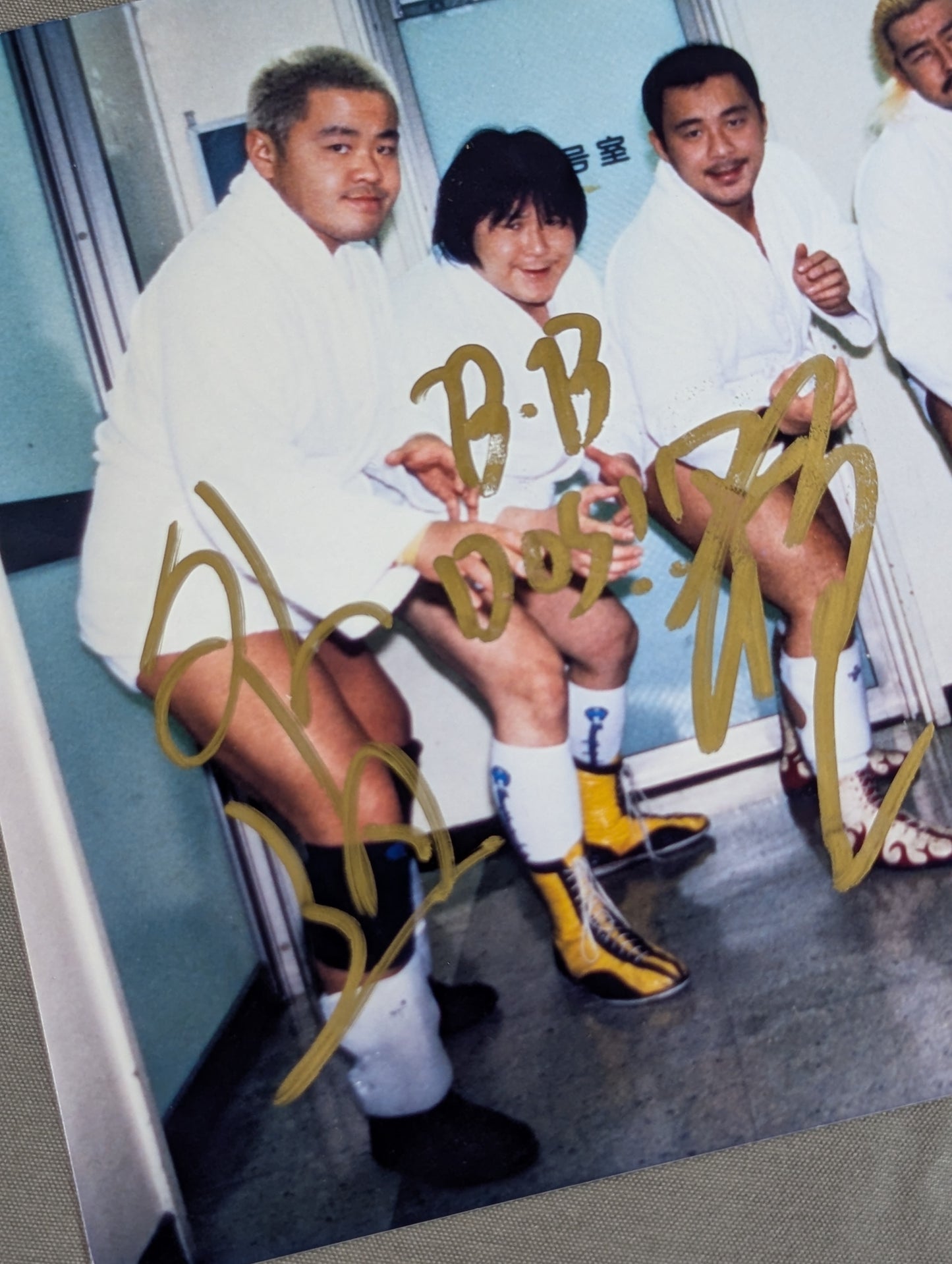 【直筆サイン入り】FMW ブリーフブラザース 生写真