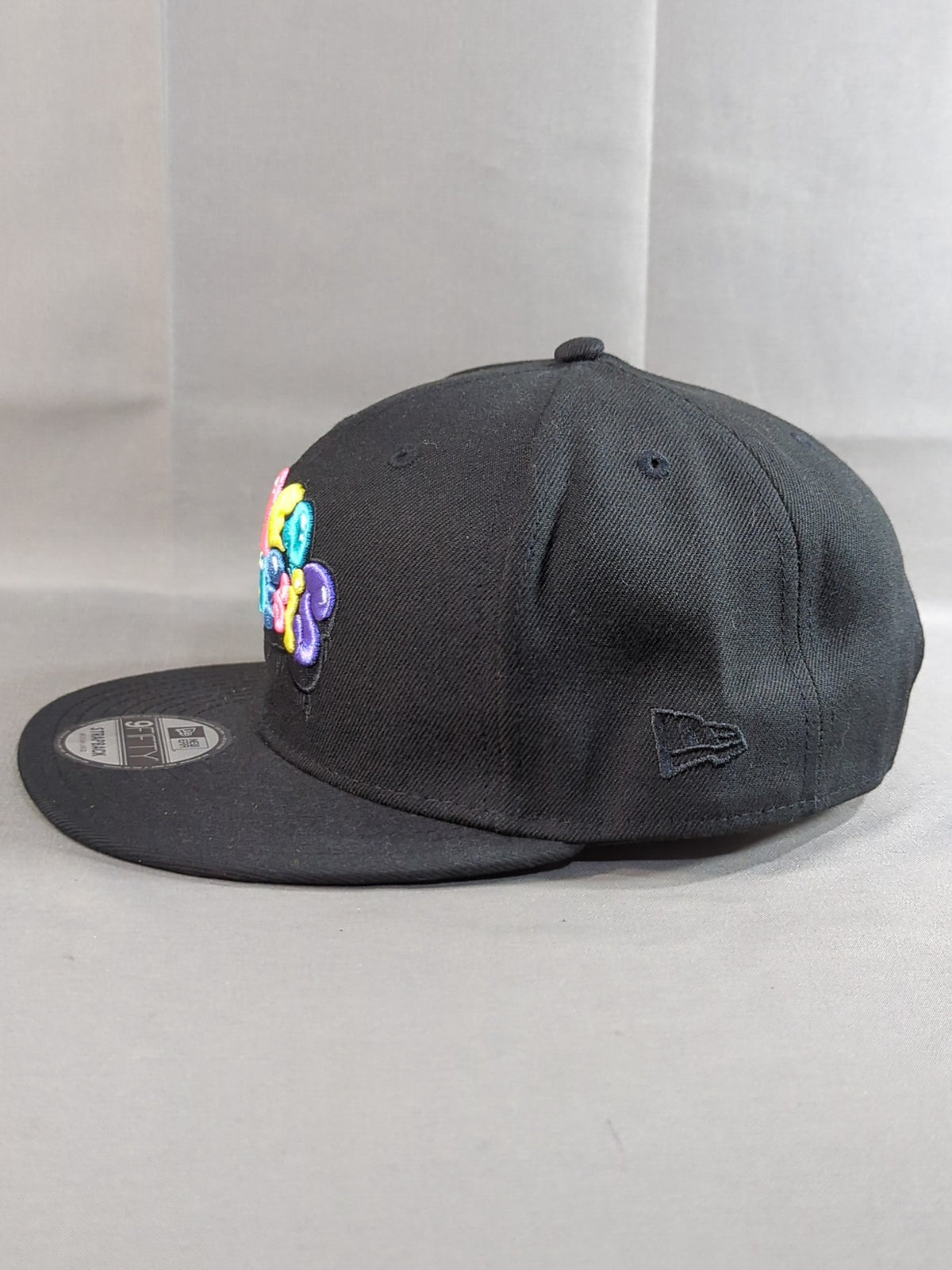 NEO GENESIS×NEW ERA(R) 9FIFTY(TM) キャップ(ブラック)