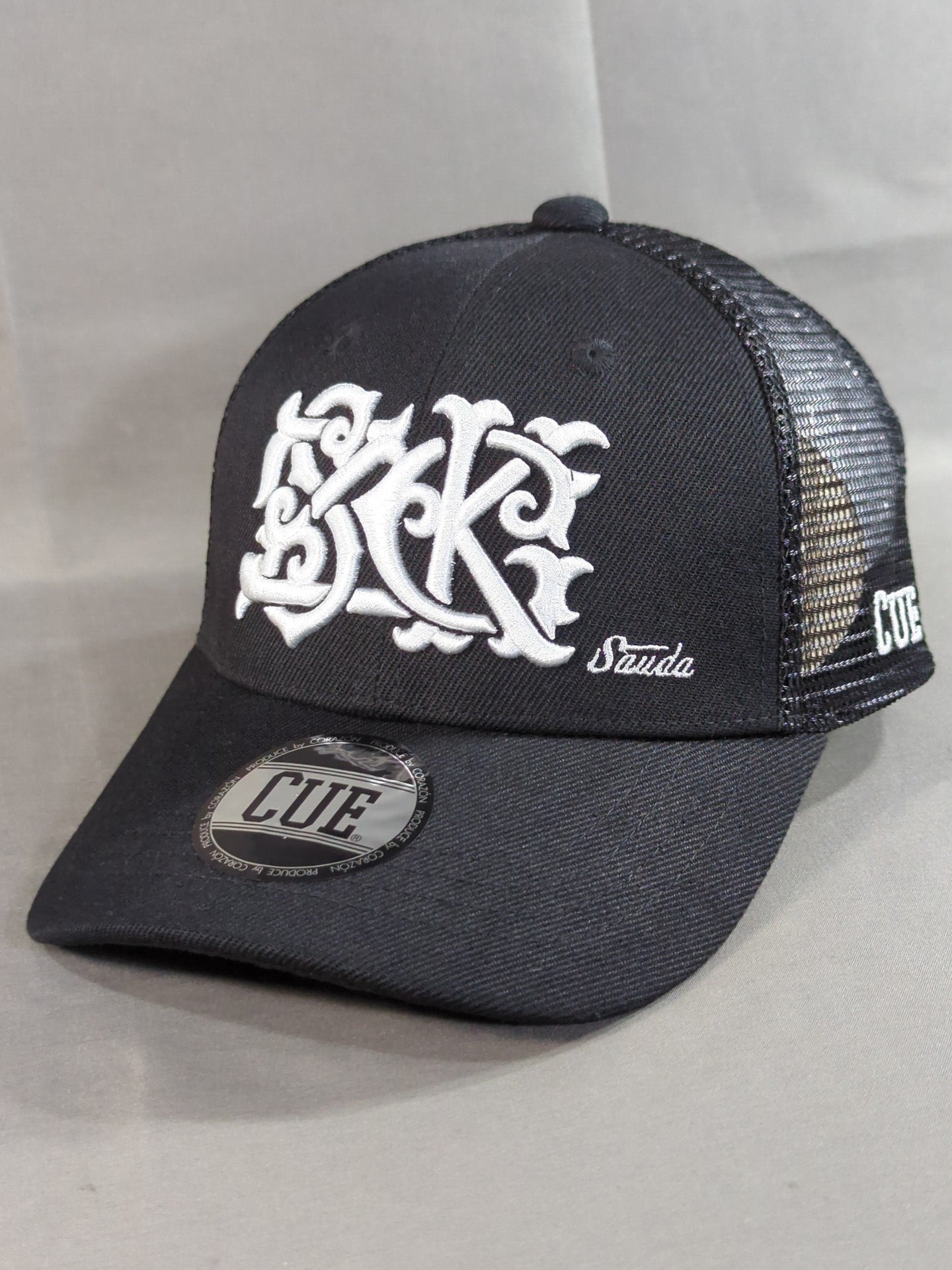 パイルドライバー原宿「SZKG」メッシュキャップ
