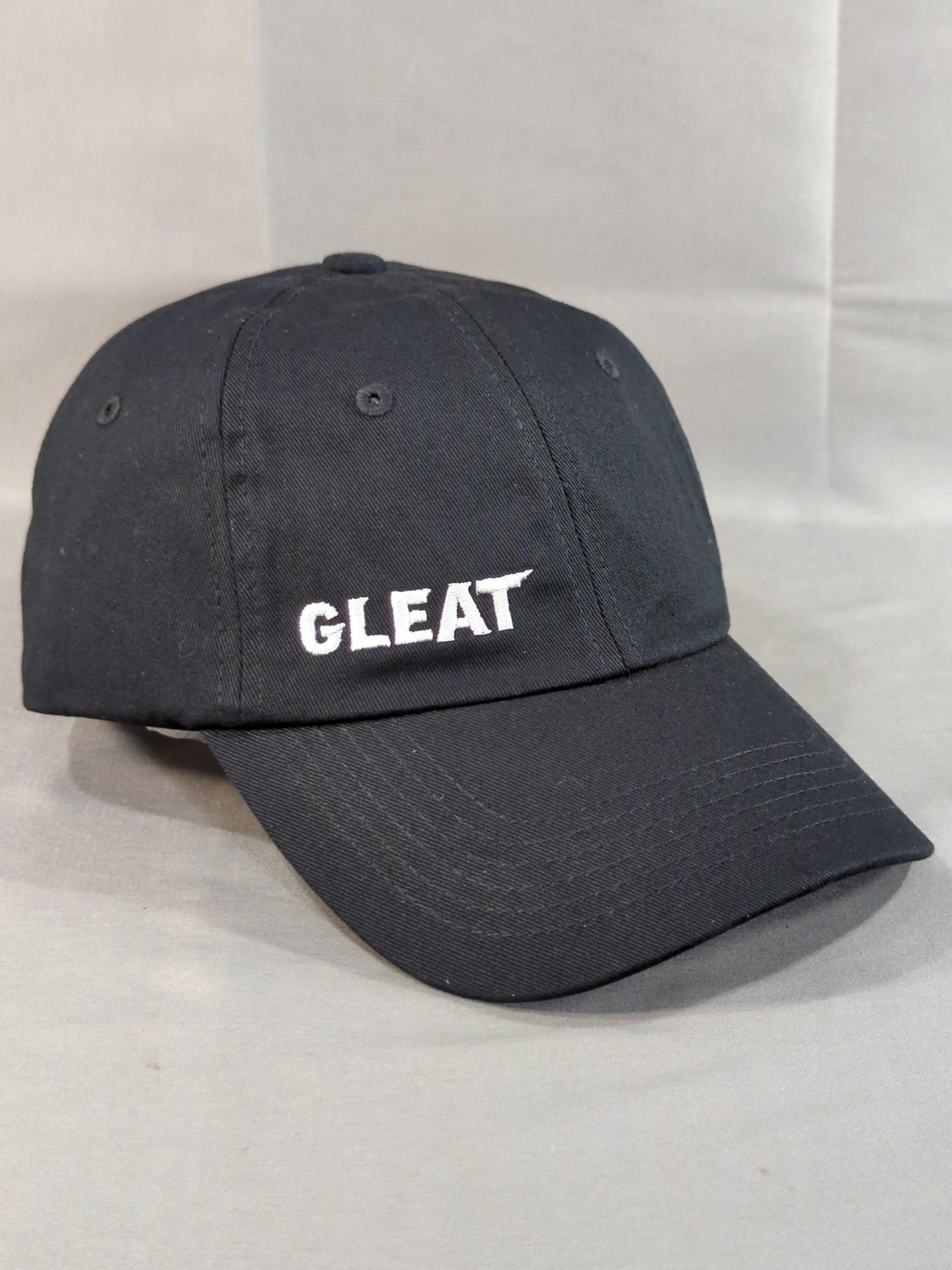 GLEAT ロゴ刺繍キャップ