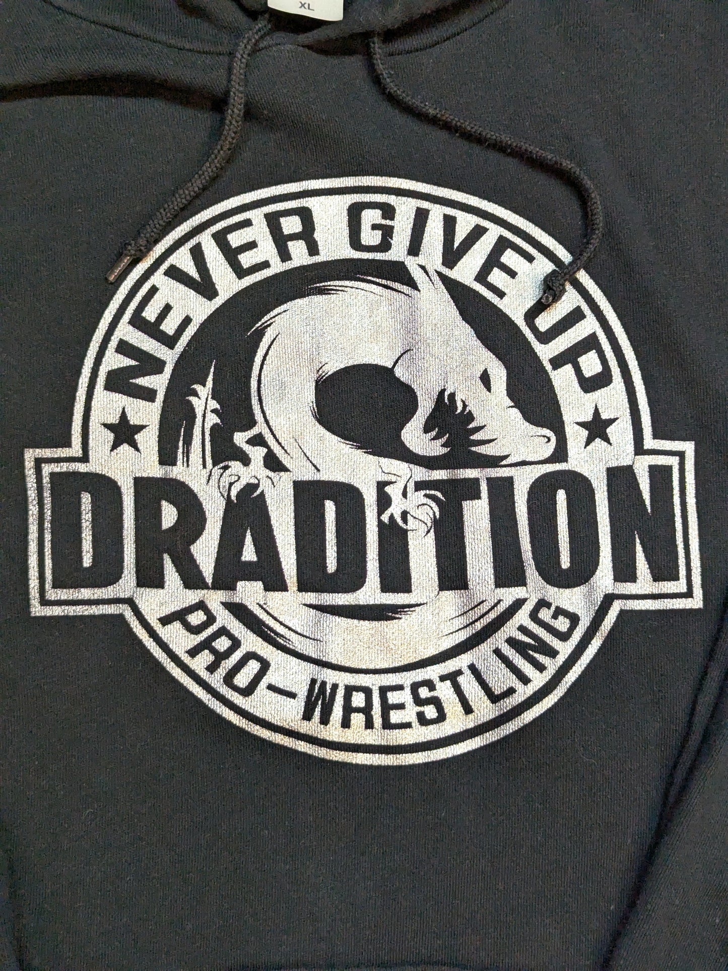 DRADITION pullover hoodie