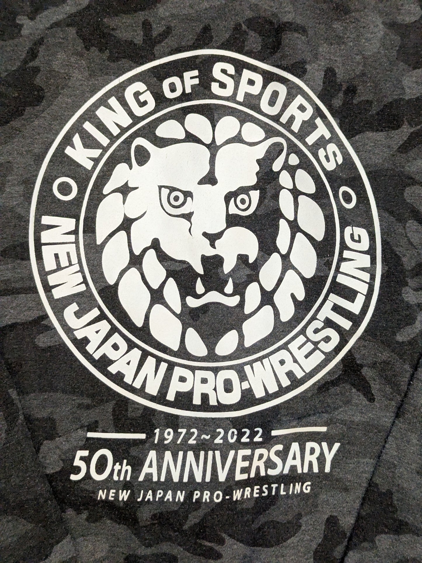 New Japan Pro Wrestling × Shimamura Pullover hoodie  (2) (50th Anniversary / Gray Camouflage)