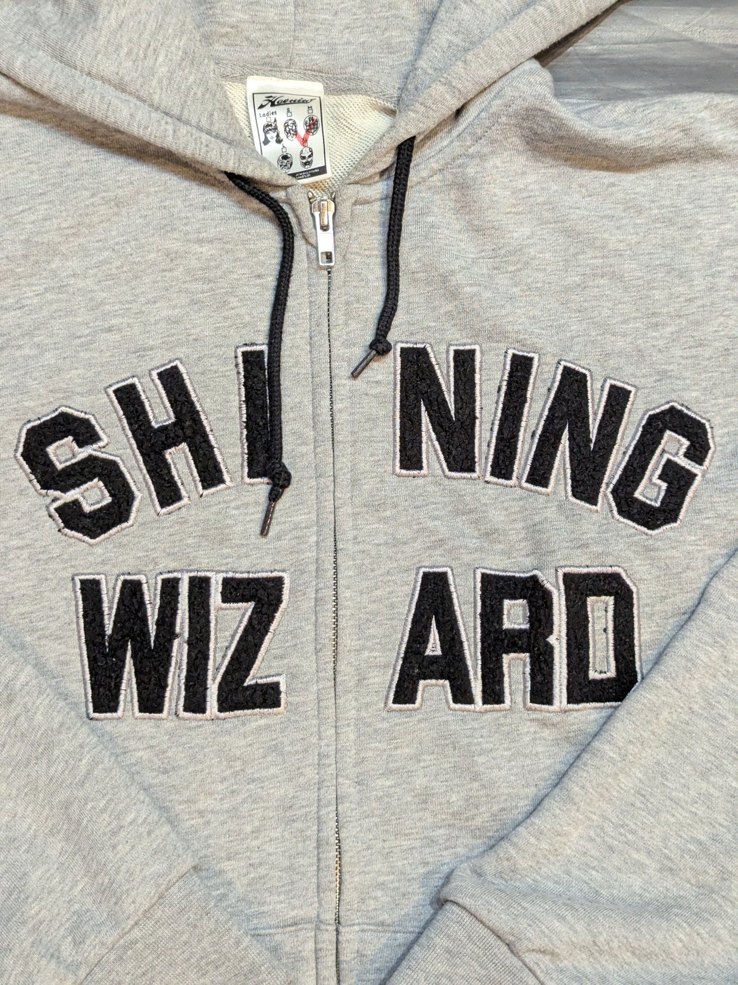 武藤敬司×HAOMING「Shining Wizard」ジップパーカー