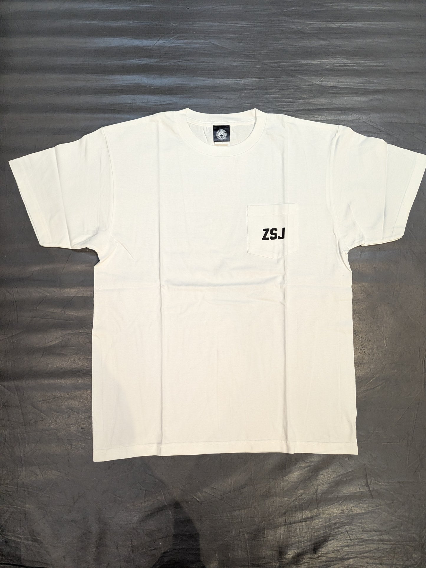 ザック・セイバーJr. ポケット Tシャツ