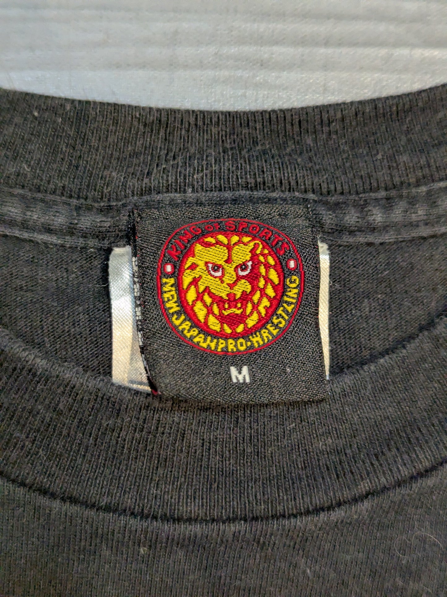 新日本プロレス×マッドバーバリアンズ コラボTシャツ
