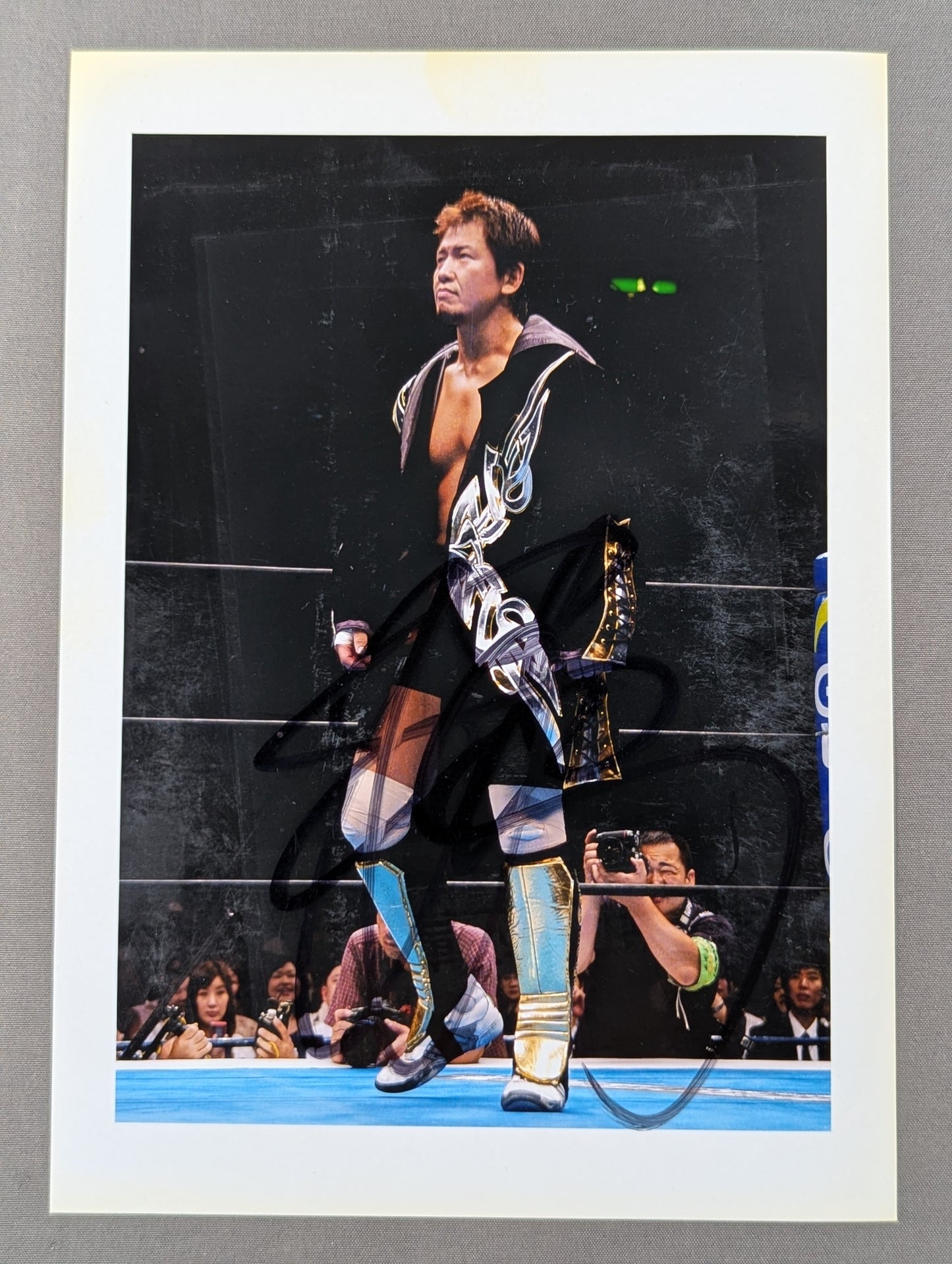 Koji Kanemoto  hand signed autograph photo 