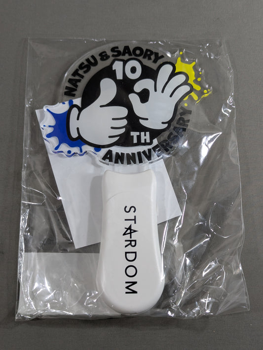 なつ＆さおりー(なつぽい＆安納サオリ) 10周年記念ロゴペンライト