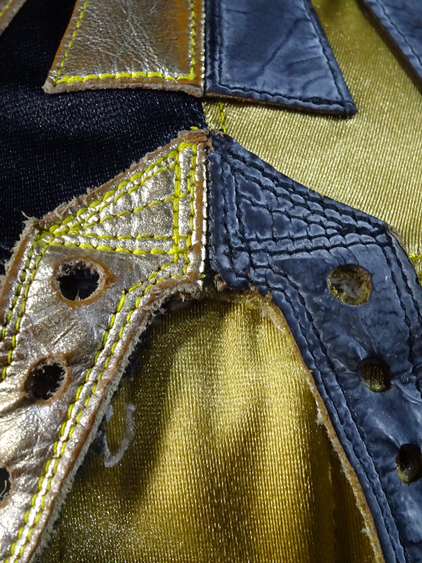 ★Mil Mascaras early 1990s worn by him !! ★