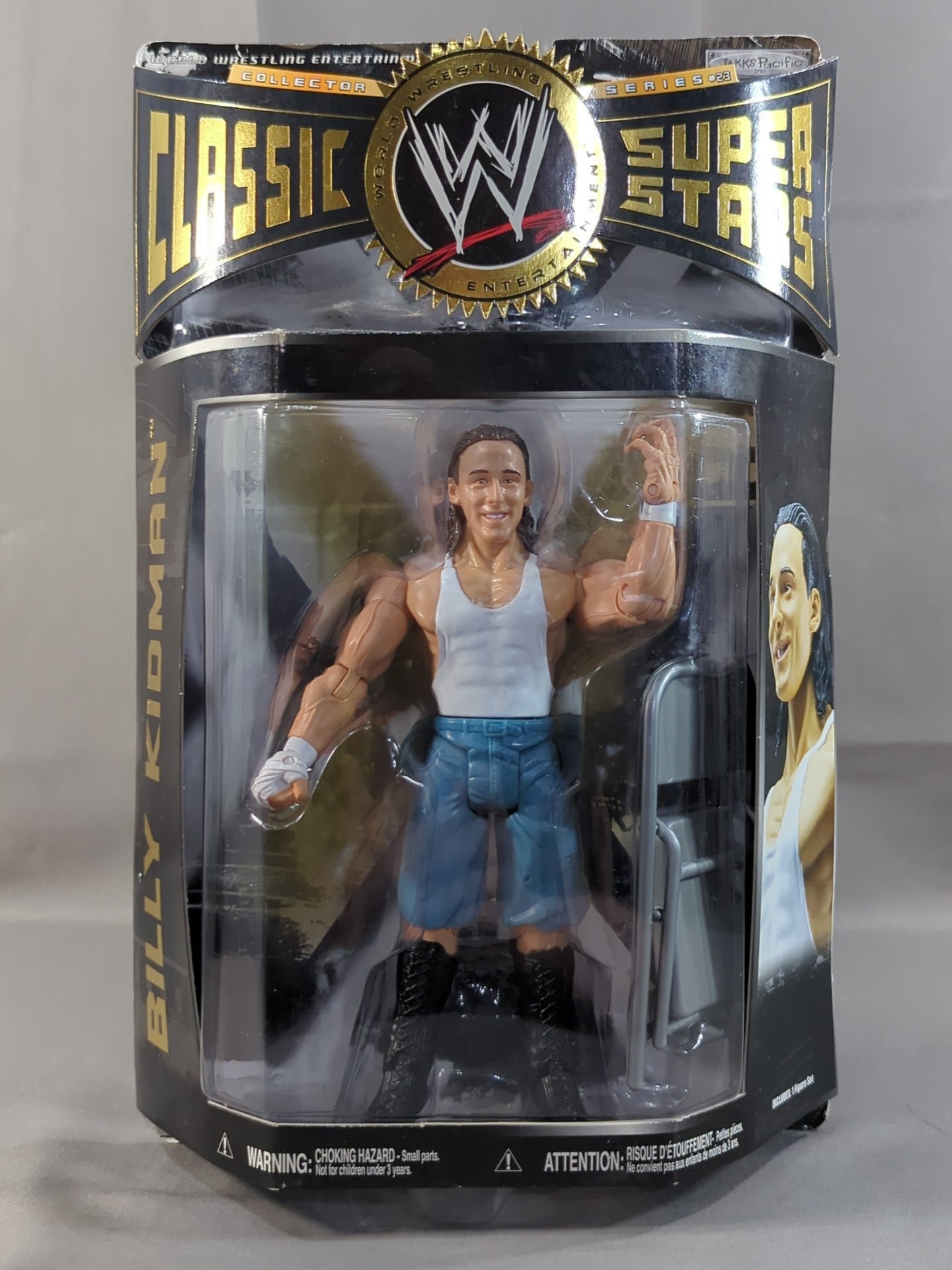 Billy Kidman (white tank top)