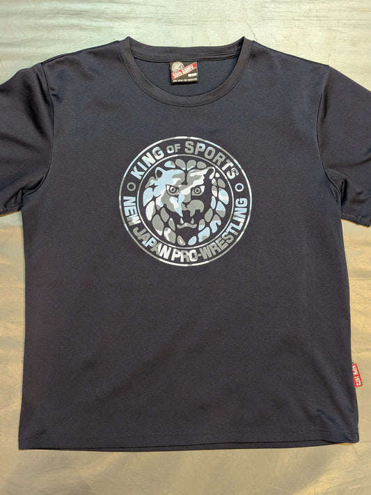 新日本プロレス×しまむら ライオンマーク ドライTシャツ(ネイビー×青迷彩)
