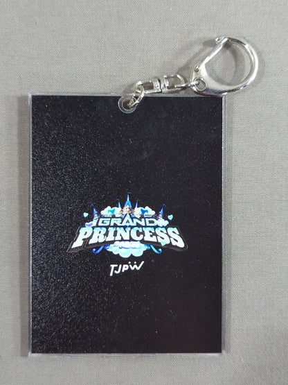 長谷川美子 「GRAND PRINCESS 2025」 アクリルキーホルダー