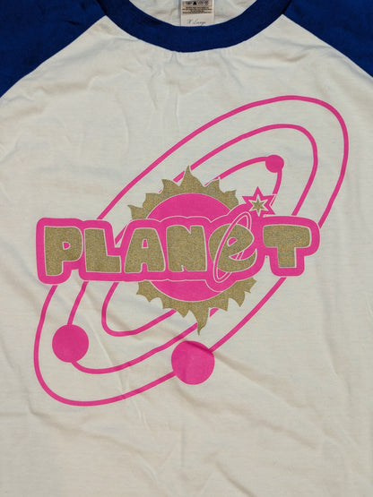【紫雷イオ＆岩谷麻優＆翔月なつみ 直筆サイン入り】PLANET ラグランTシャツ