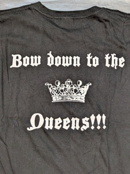 Queen’s Quest ユニットロゴTシャツ