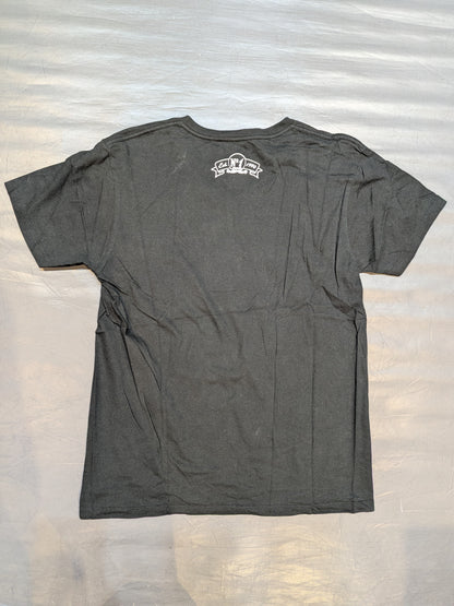 紫雷イオ「WORLD STARDOM CHAMPION」VネックTシャツ