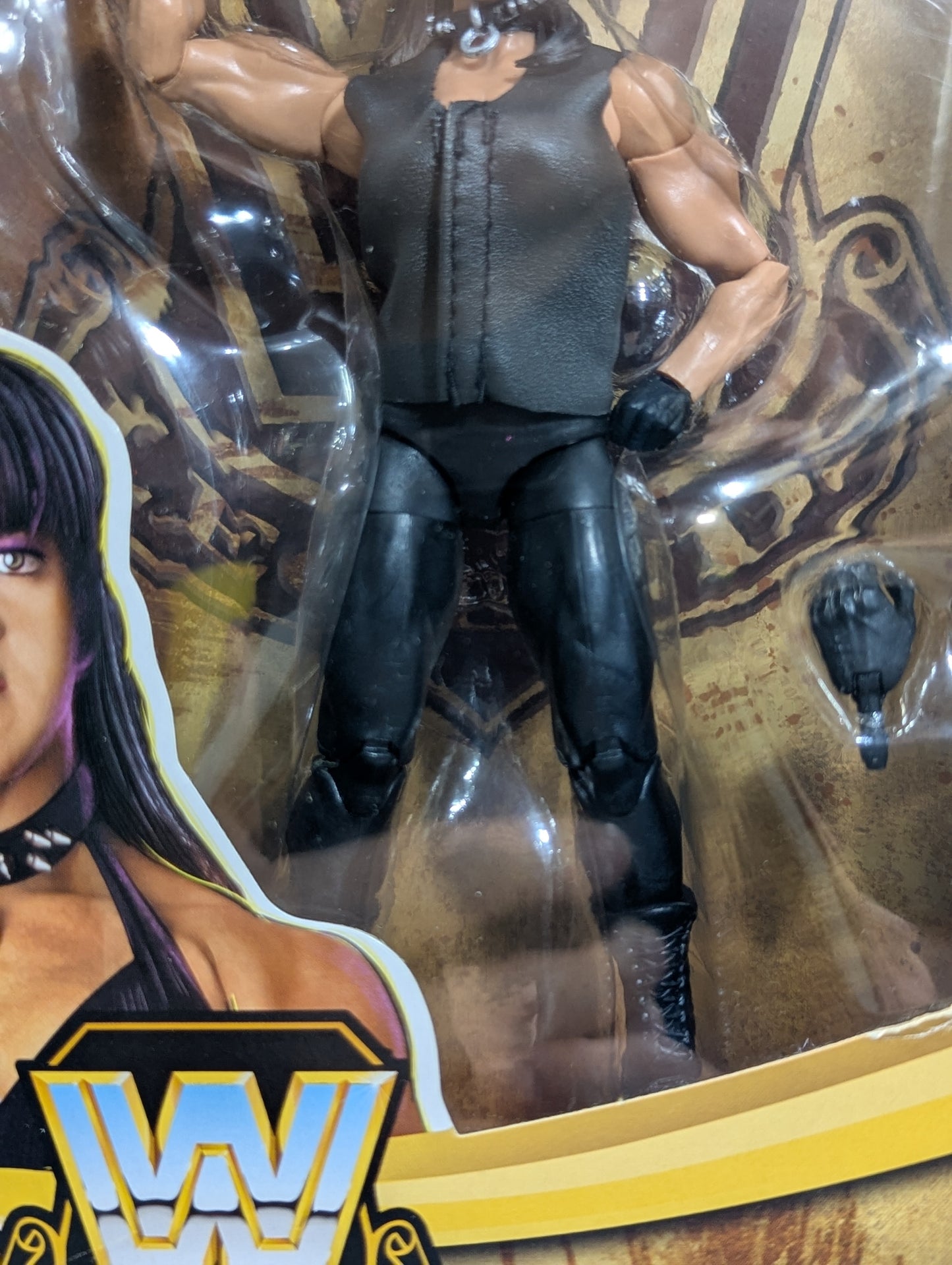 China (DX - Black Vest)