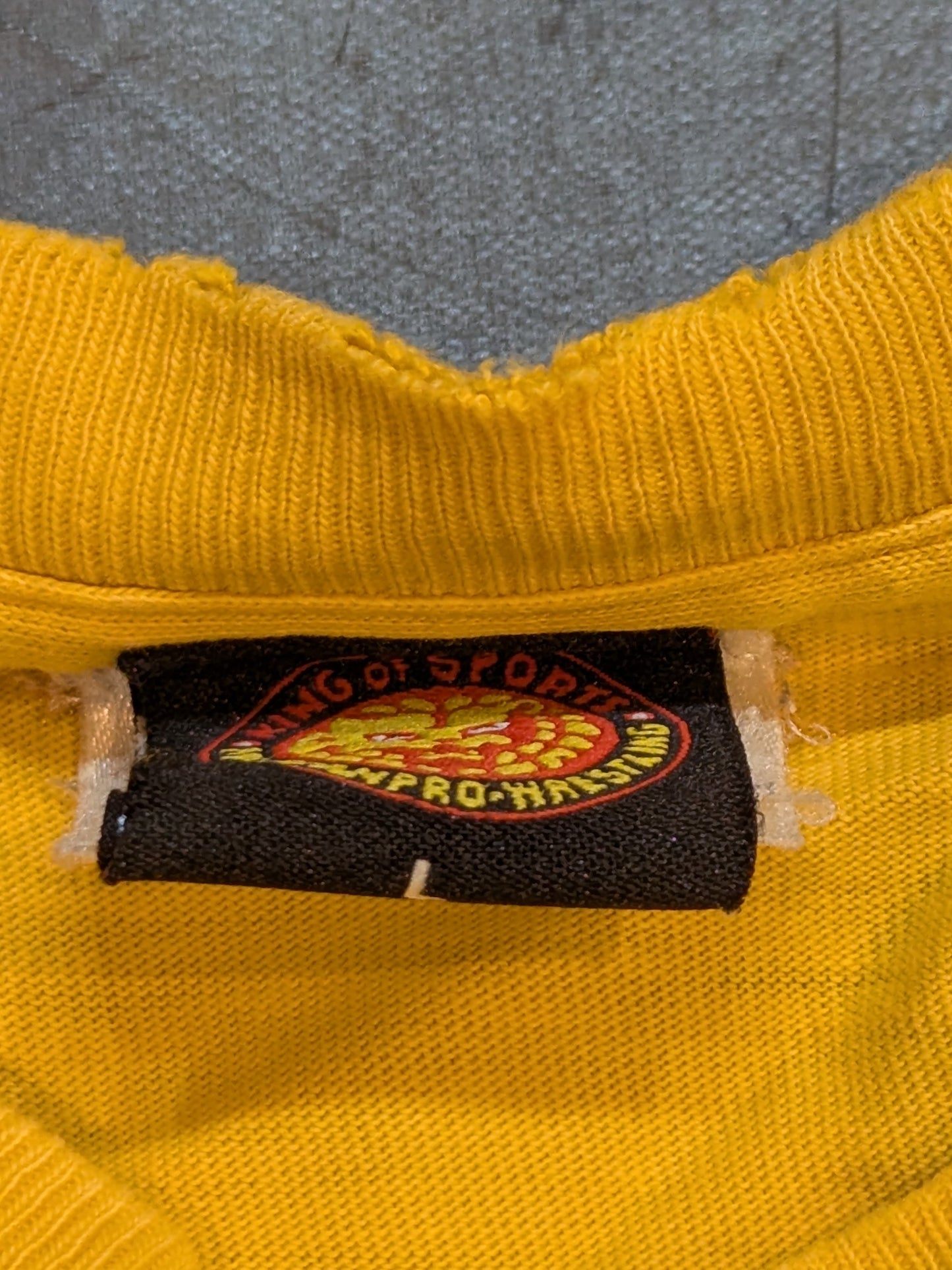 Lion Mark  T-shirt (Yellow×Red)
