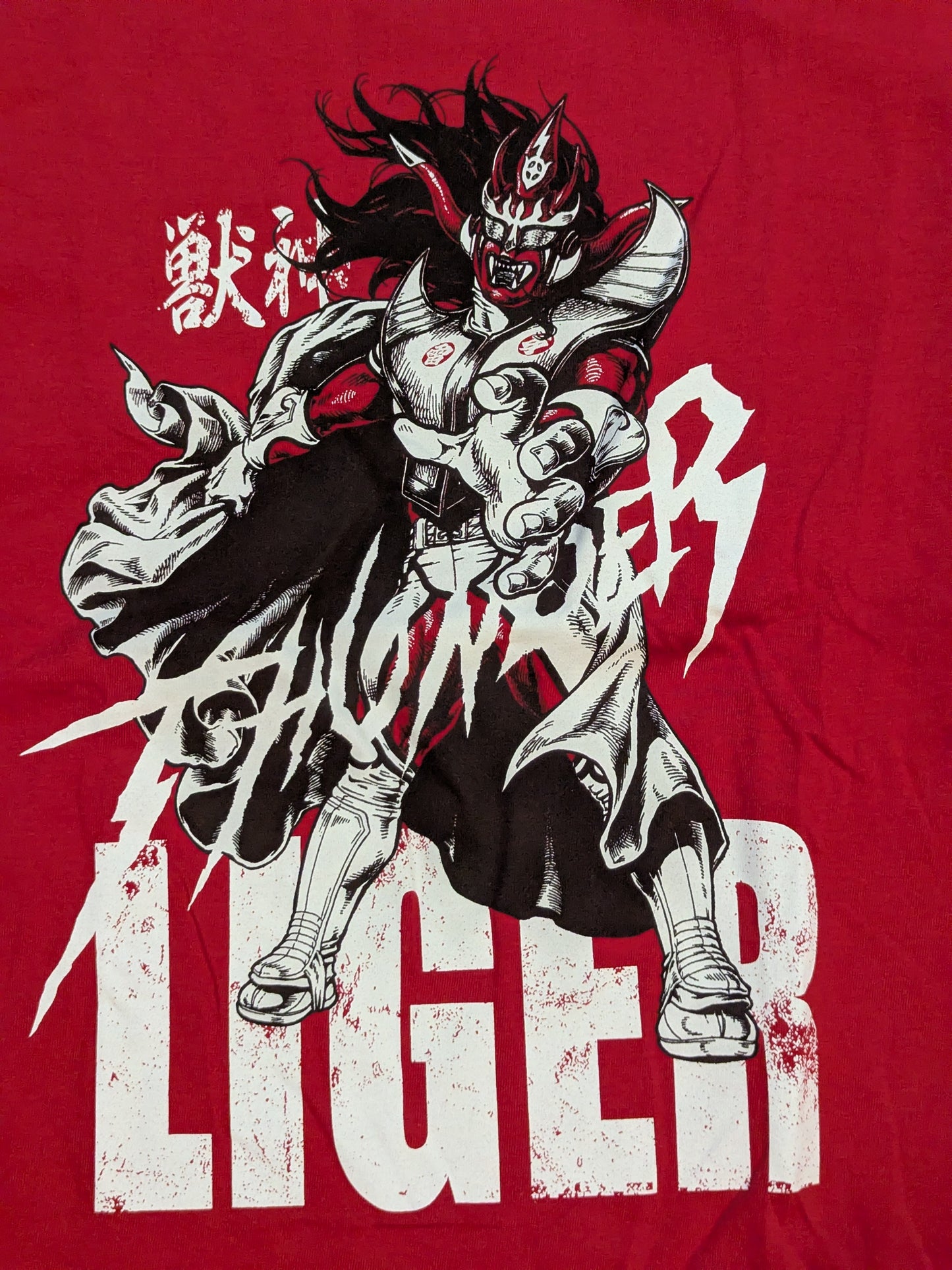 獣神サンダー・ライガー「THUNDERBOLT」Tシャツ①