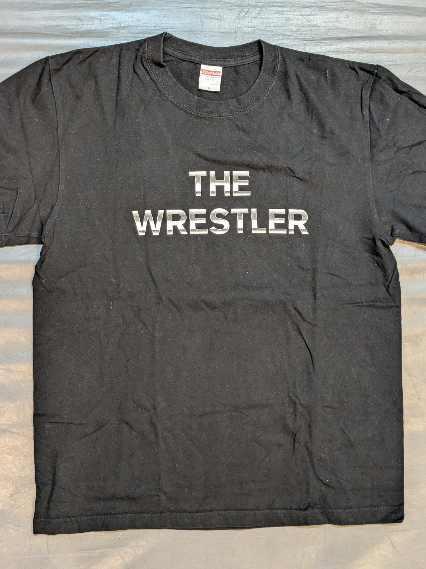 柴田勝頼「THE WRESTLER」Tシャツ③(ブラック×リフレクタープリント)