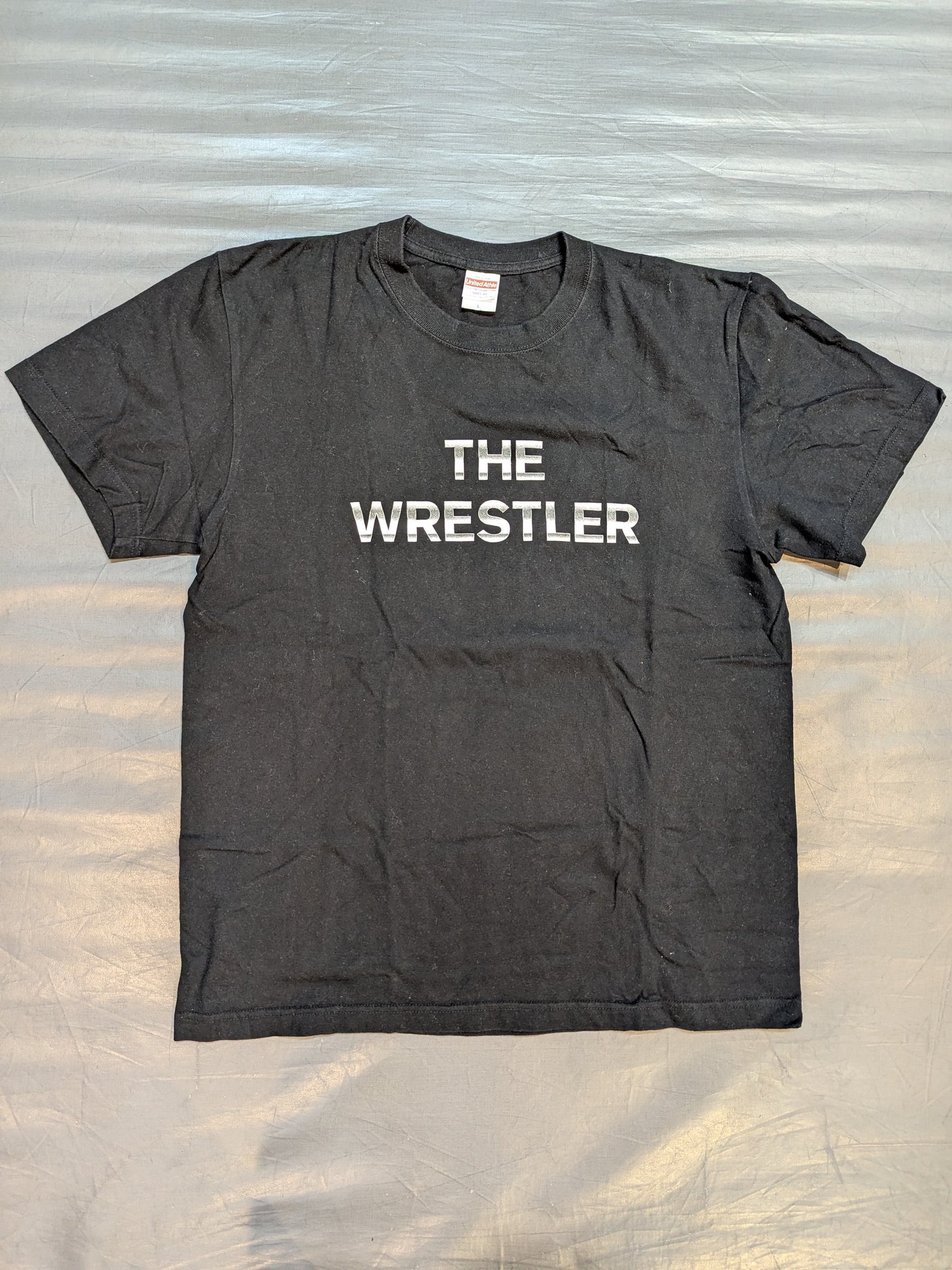 柴田勝頼「THE WRESTLER」Tシャツ③(ブラック×リフレクタープリント)