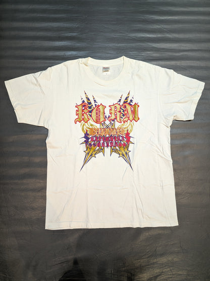 オカダ・カズチカ×ガッツ・ダイナマイト・キャバレーズ コラボTシャツ(ホワイト)