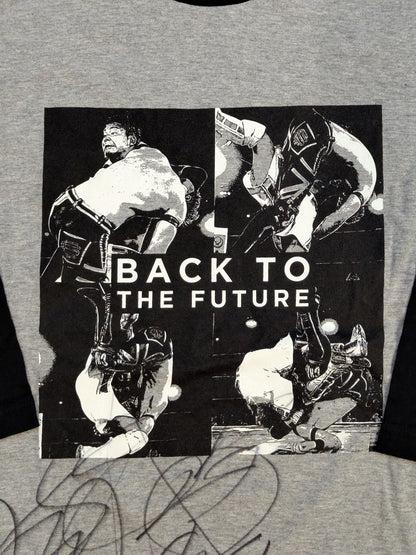 【直筆サイン入り】KUSHIDA「BACK TO THE FUTURE」ラグラン七分袖Tシャツ