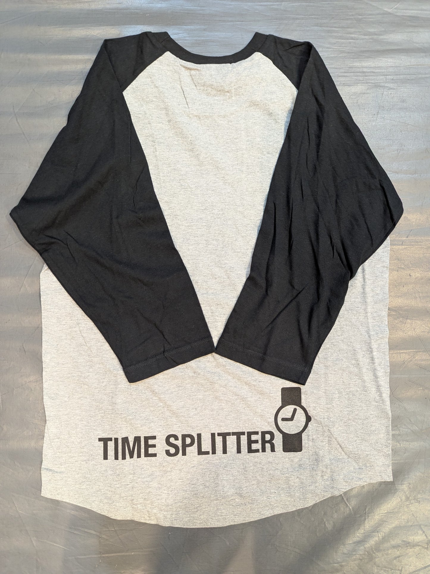 【直筆サイン入り】KUSHIDA「BACK TO THE FUTURE」ラグラン七分袖Tシャツ