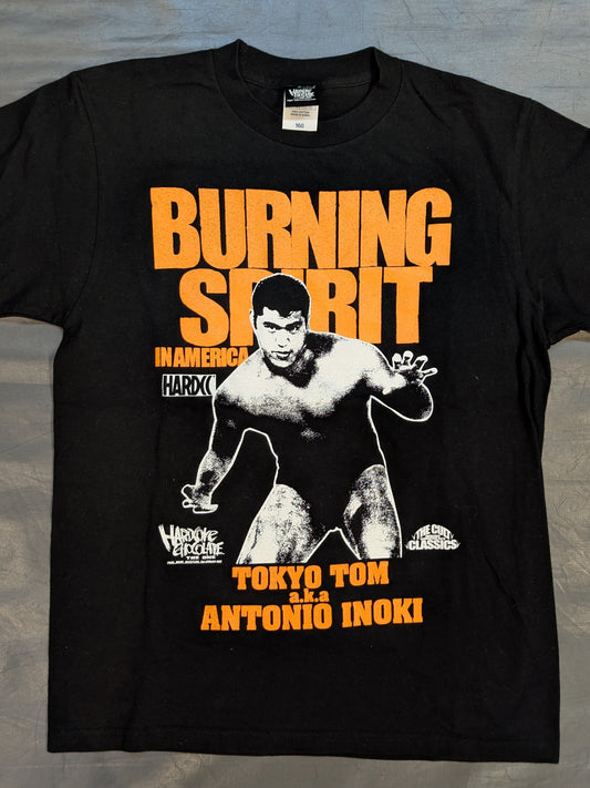 アントニオ猪木「BURNING SPIRIT IN AMERICA(若獅子オレンジ)」Tシャツ