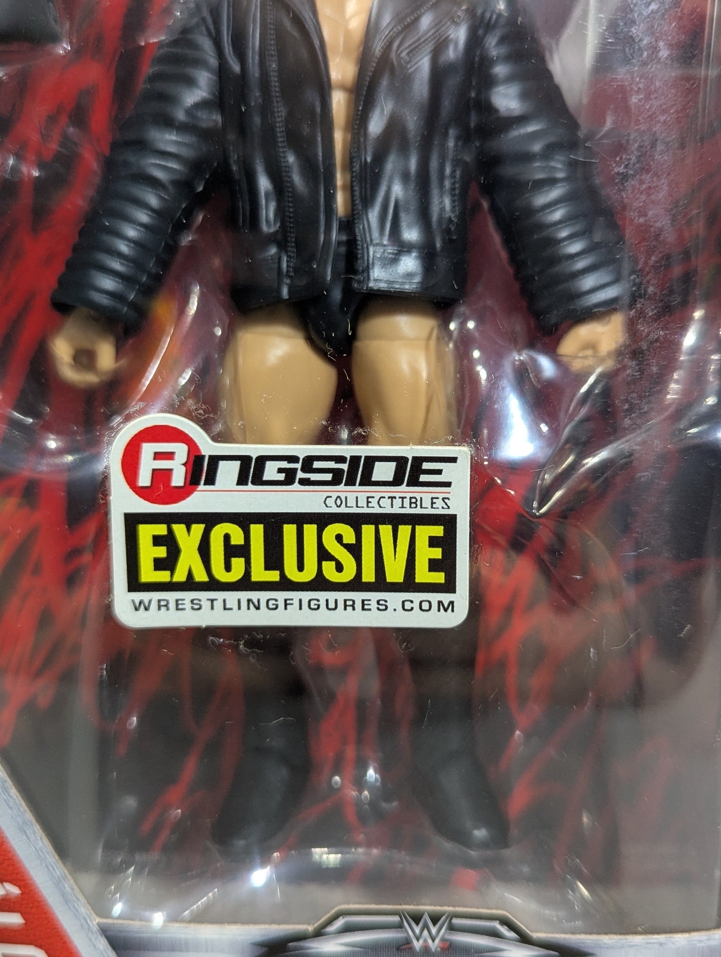 ★Ringside Collectibles★ フィン・ベイラー(黒ジャケット)