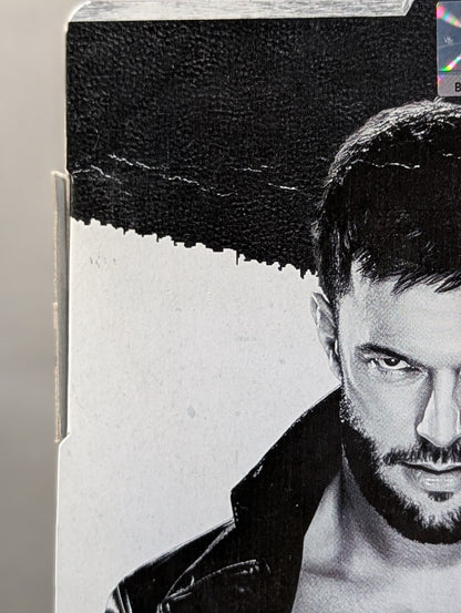 ★Ringside Collectibles★ フィン・ベイラー(黒ジャケット)