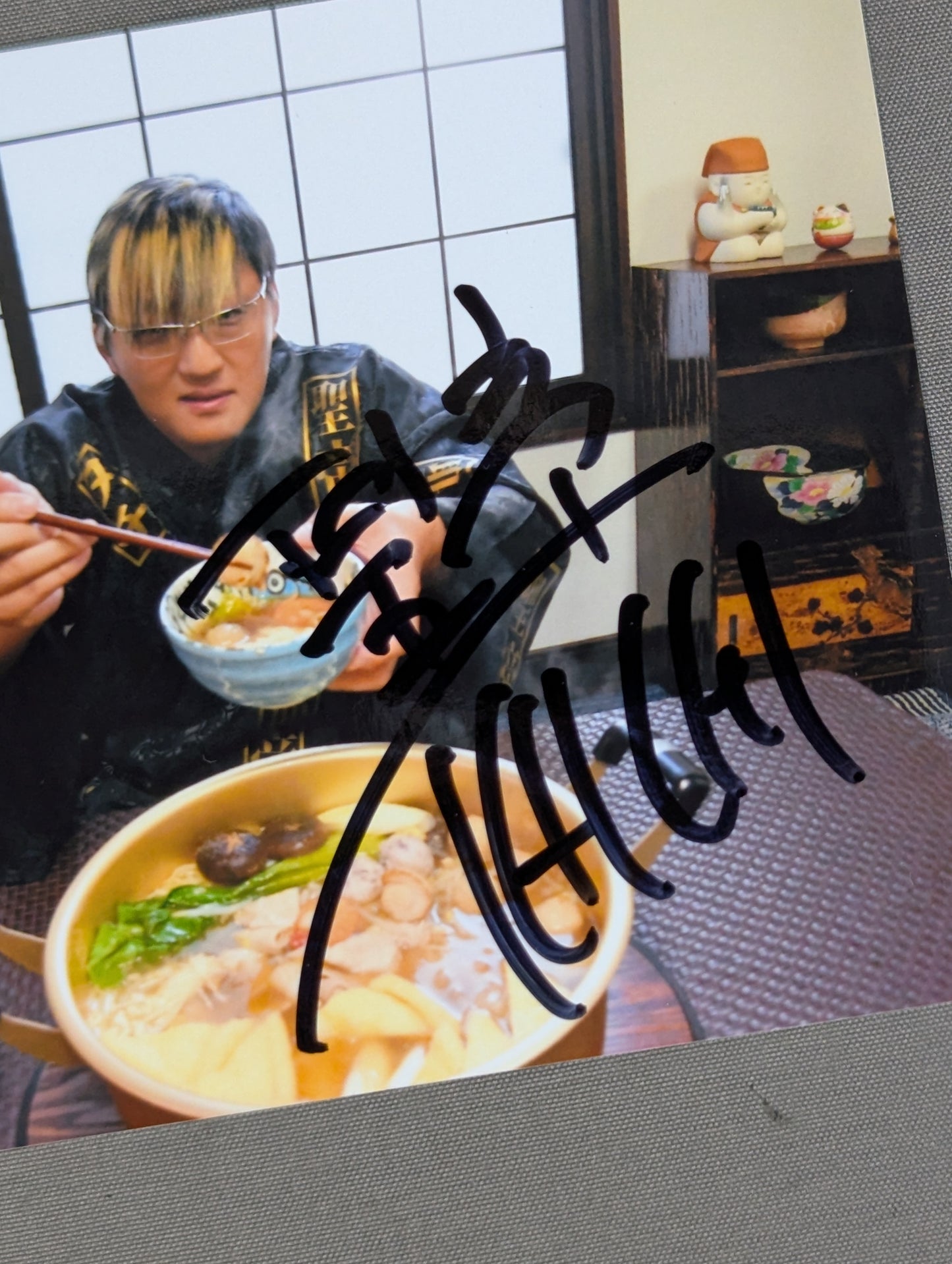 タイチ 直筆サイン入り 写真①