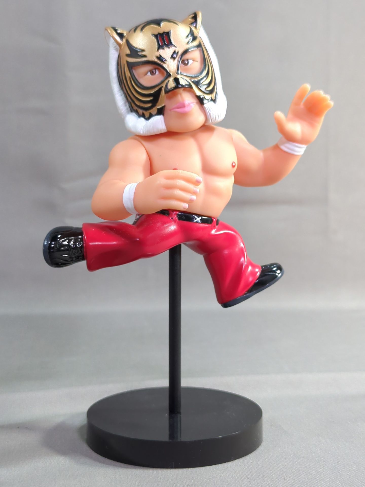 初代タイガーマスク[佐山聡] ⅢVer. 16dソフビコレクション