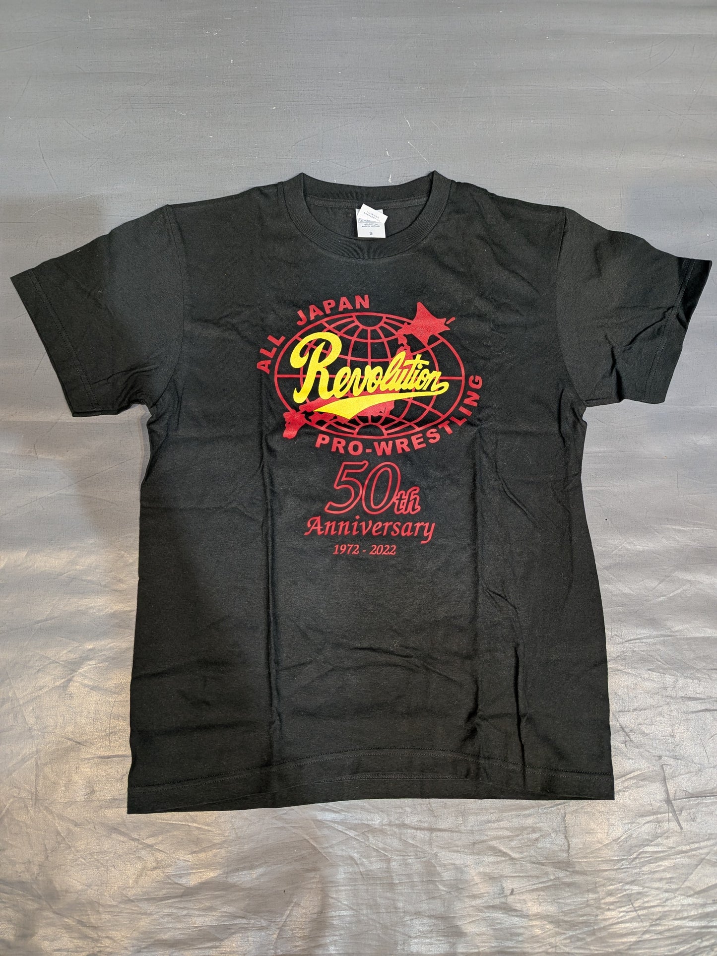 Revolution×全日本プロレス50周年記念 コラボTシャツ
