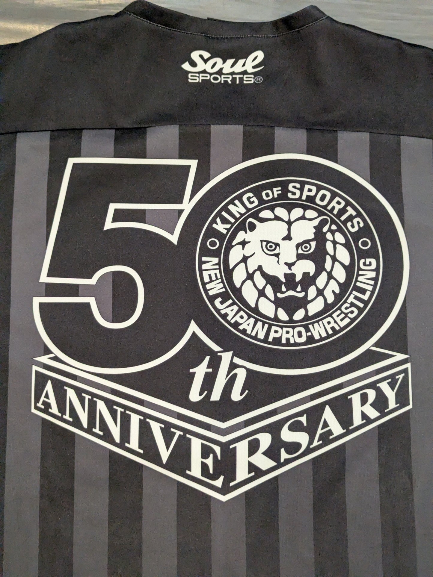 新日本プロレス50周年記念「SOUL SPORTS」レプリカレフェリーシャツ