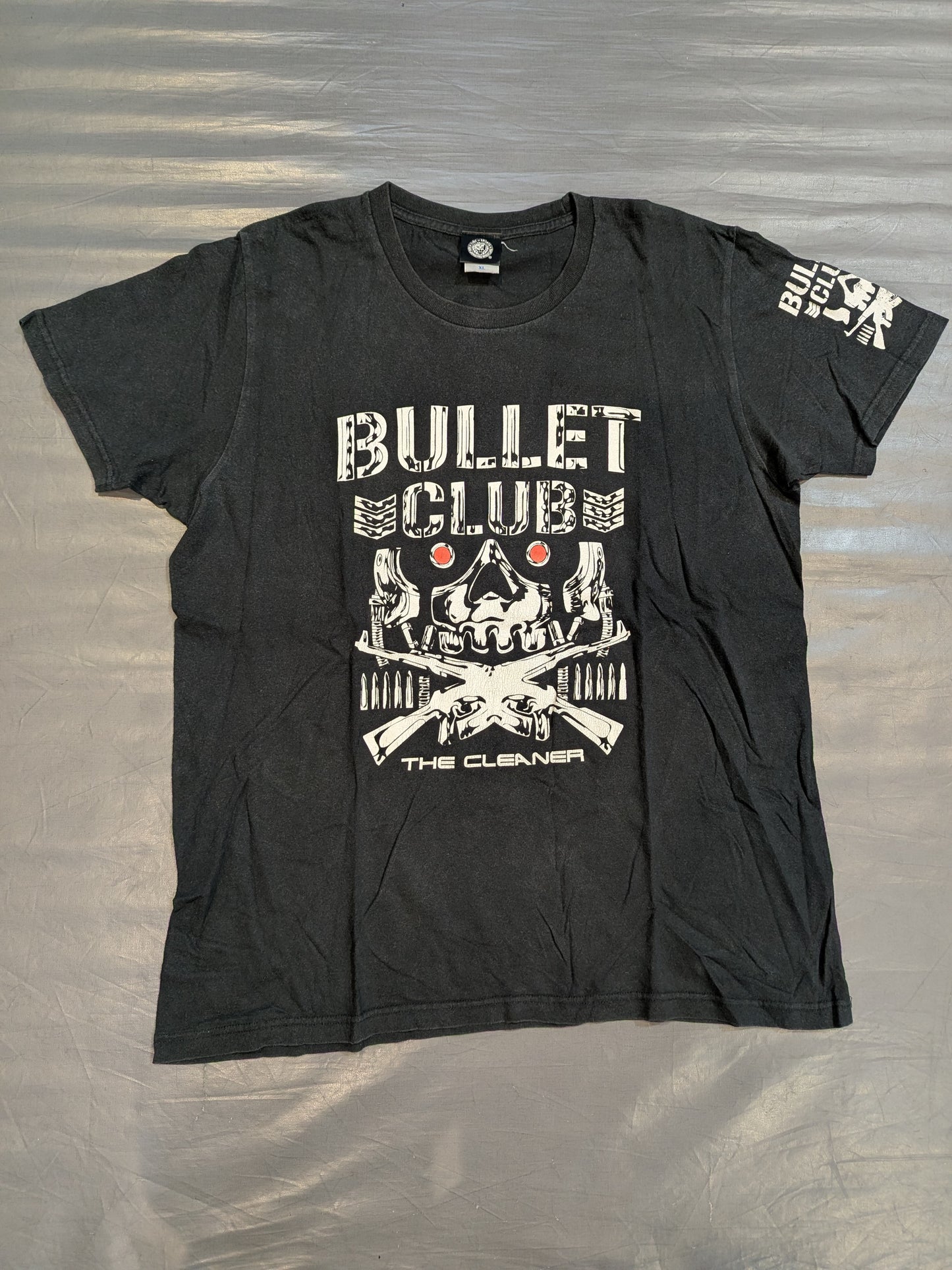 ケニー・オメガ「BULLET CLUB Bone Droid」Tシャツ