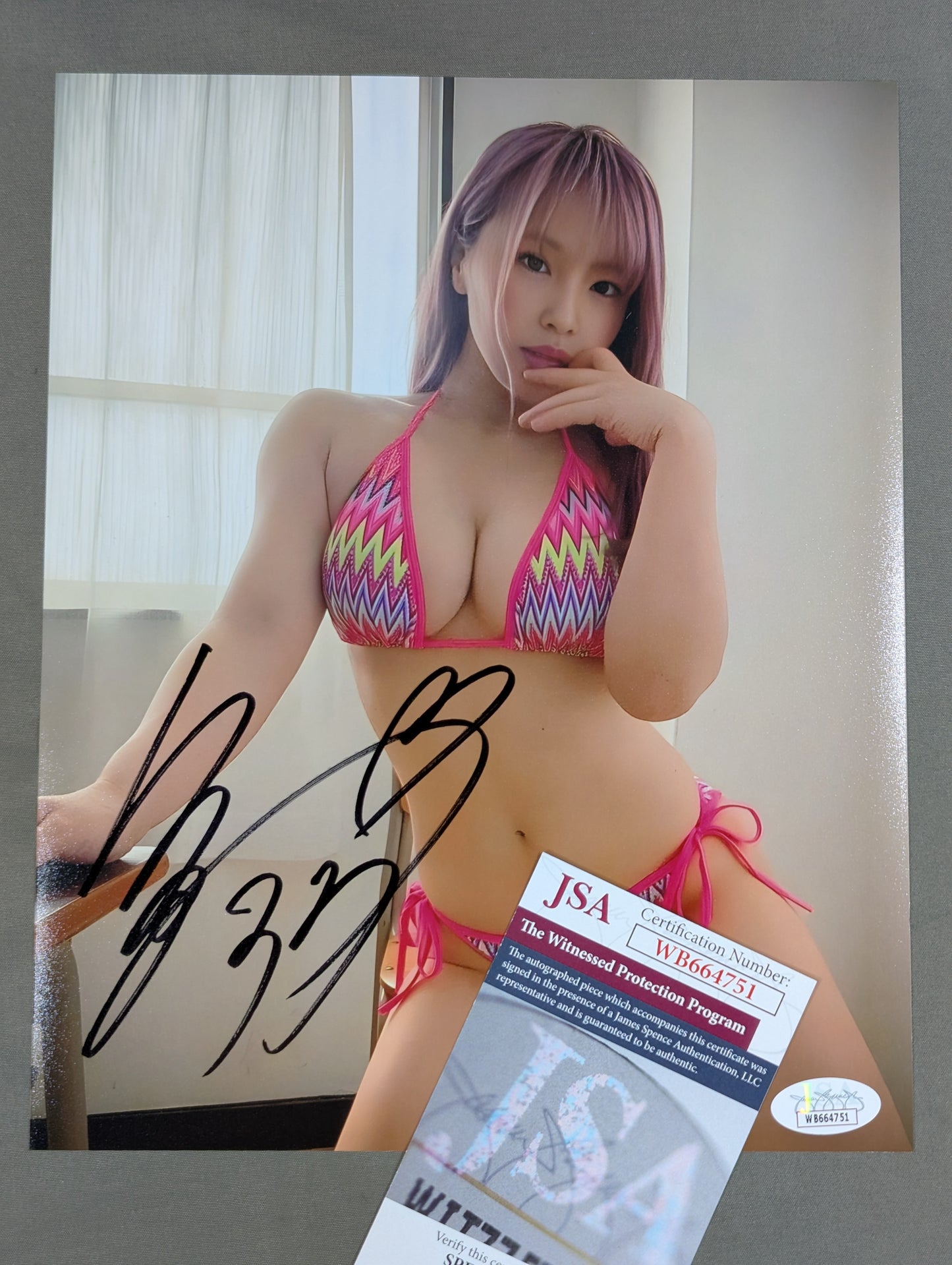 ★JSA★ 白川未奈 直筆サイン入り ポートレート(ビキニB)