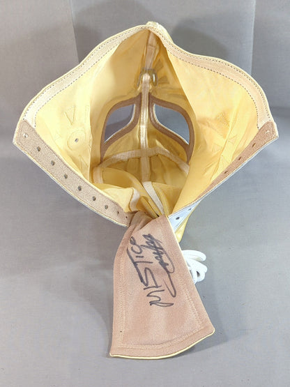 Mistico  (Gonzalez)