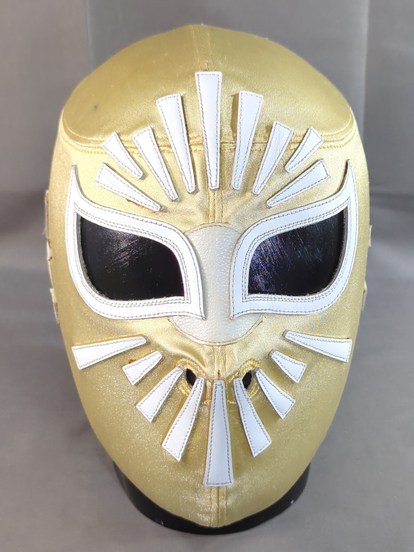 Mistico  (Gonzalez)
