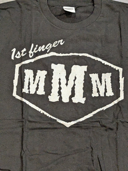 MaxiMuM「MMM」Tシャツ(ブラック)
