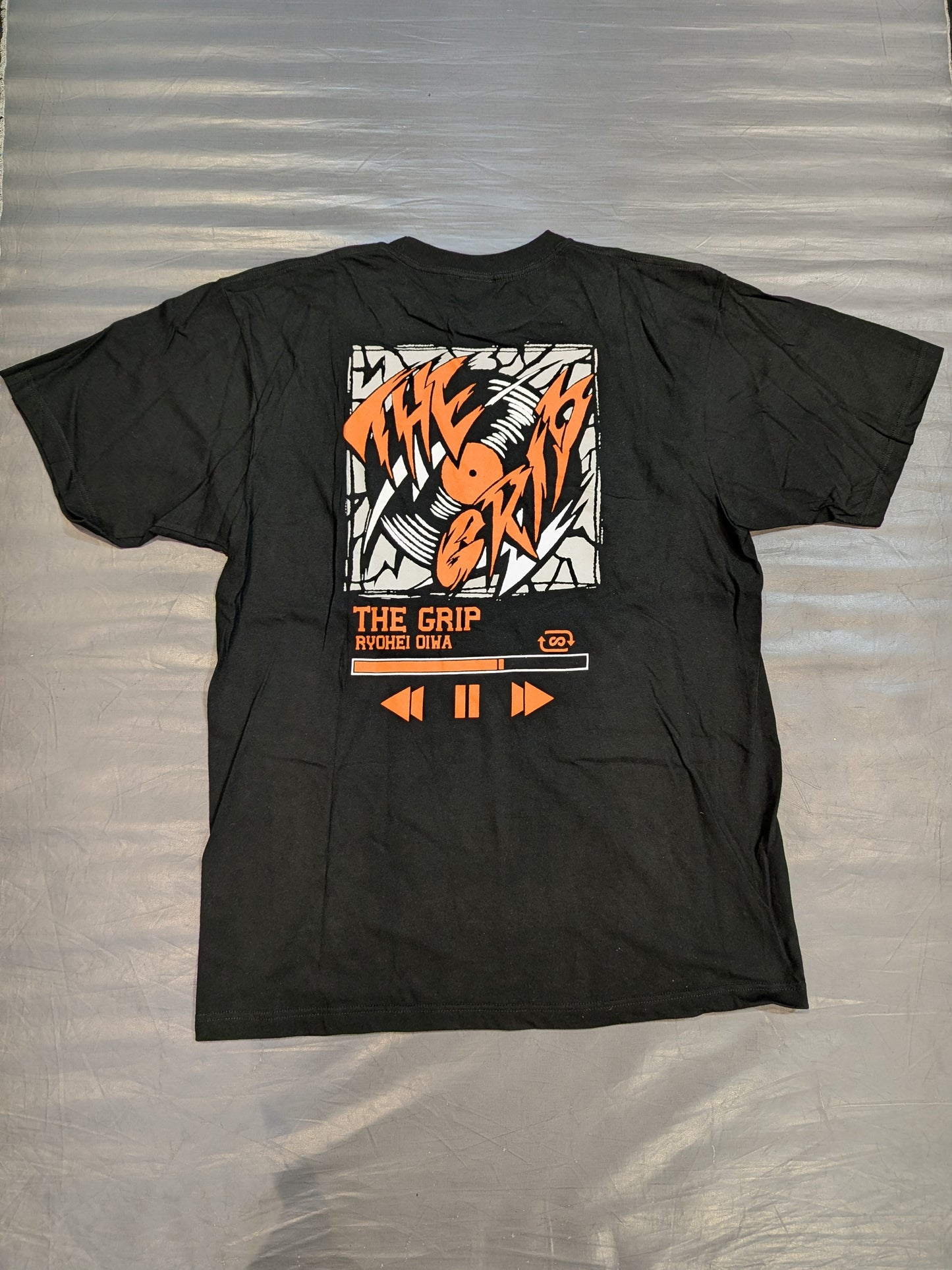 大岩陵平「GAIKOTSU OIWA KUN」Tシャツ