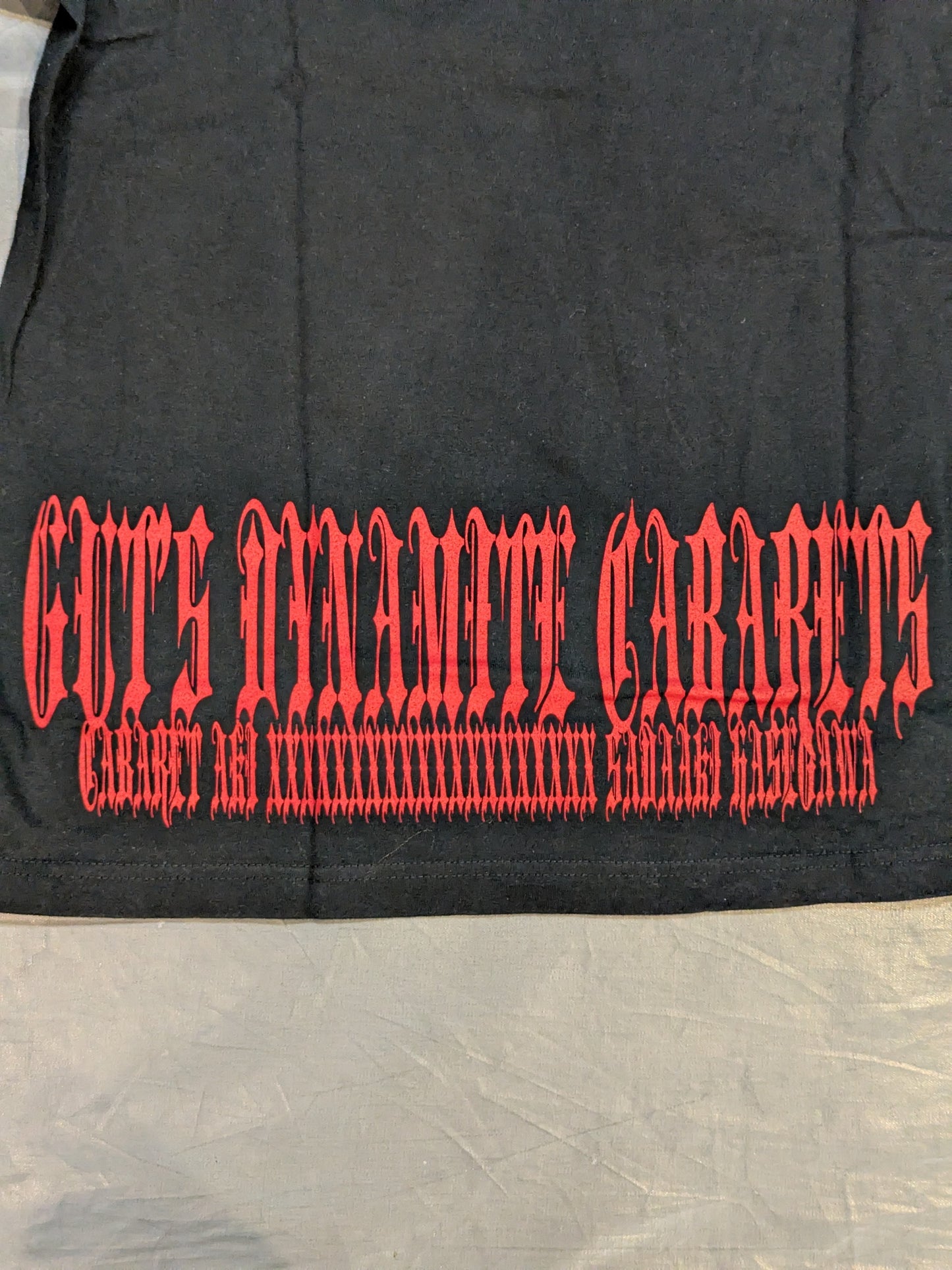 オカダ・カズチカ×ガッツ・ダイナマイト・キャバレーズ コラボTシャツ②(ブラック)