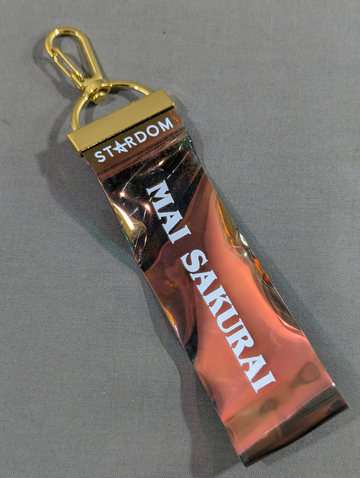 MAI SAKURAI Random Aurora Keychain