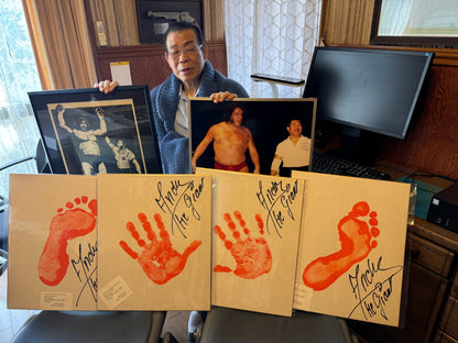 Andre the Giant Signature with Both Hands and Feet ★ Shikishi (Autograph board ) Mr. Takahashi's Secret Collection, The Final Set! ★ Sweater worn by him woodblock print & photo panel set