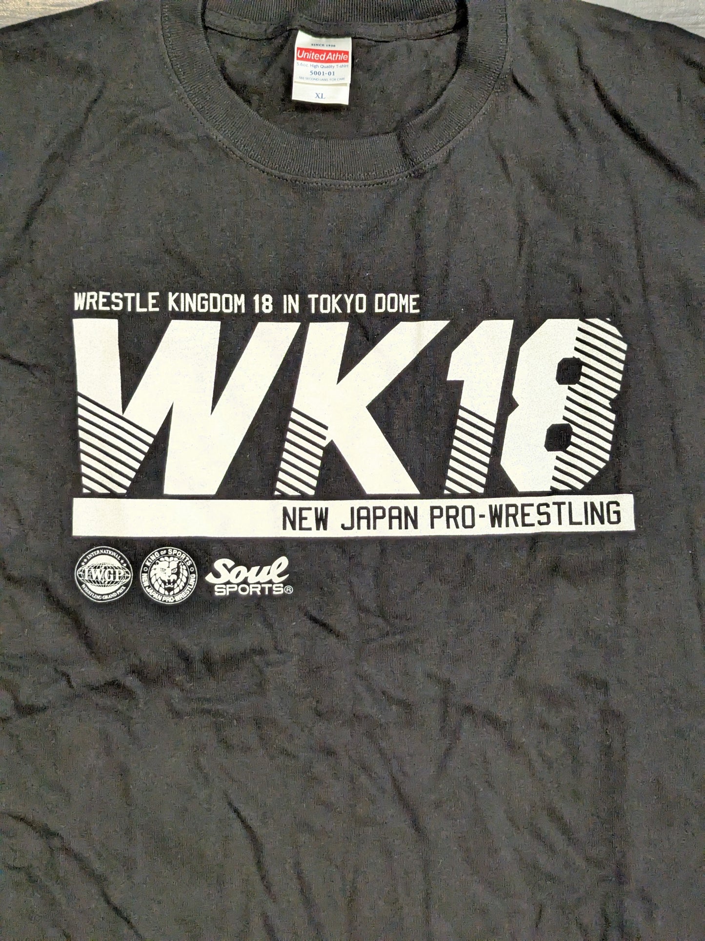 WRESTLE KINGDOM 18 大会記念「SOUL SPORTS」Tシャツ