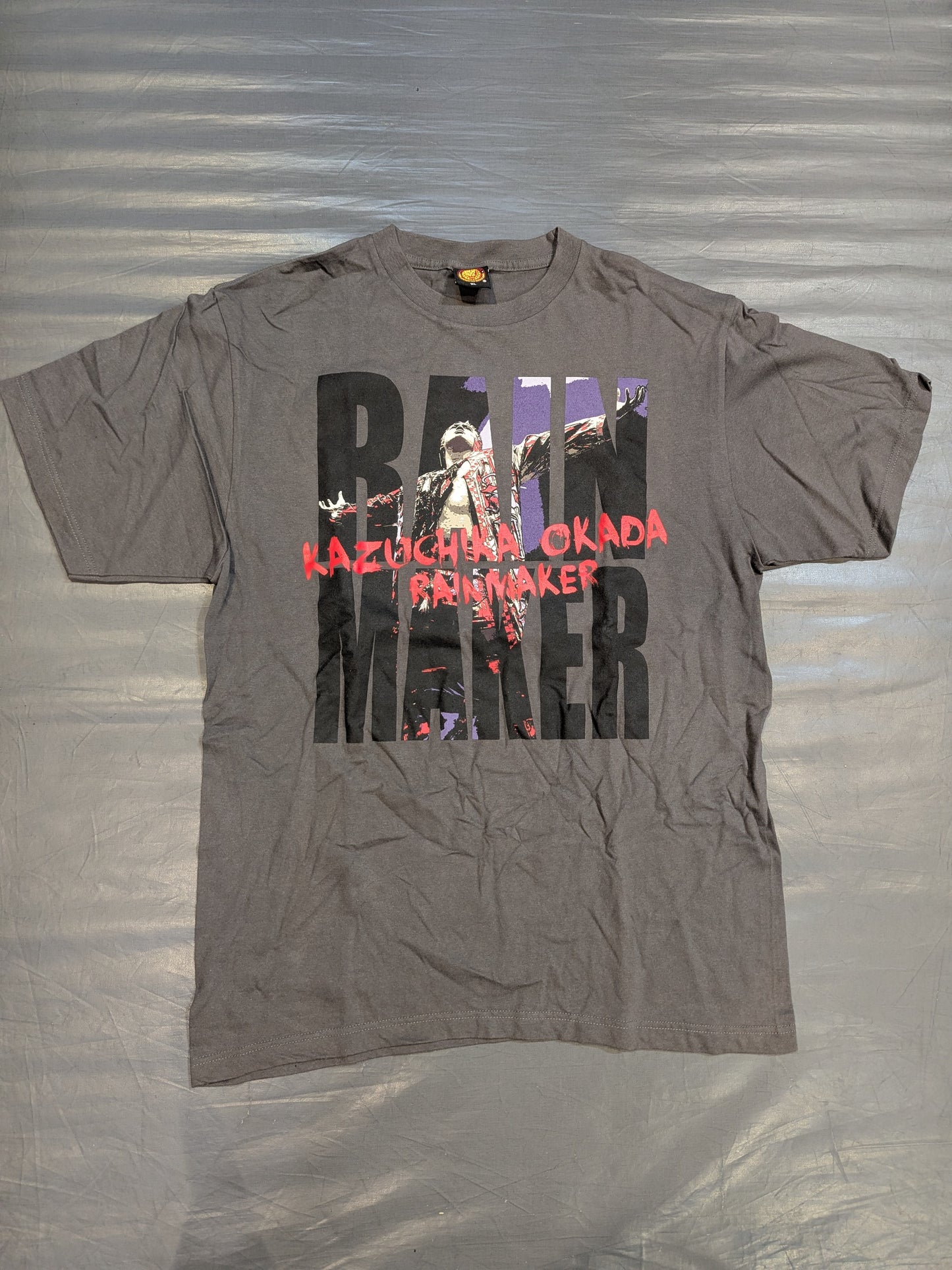 オカダ・カズチカ「RAINMAKER×RAINMAKER」Tシャツ